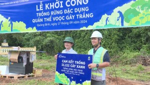 Khởi công trồng trên 11.000 cây xanh tại khu vực rừng đặc dụng quần thể Voọc gáy trắng