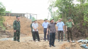 Đồng chí Bí thư Huyện ủy kiểm tra công tác chuẩn bị diễn tập khu vực phòng thủ huyện năm 2024