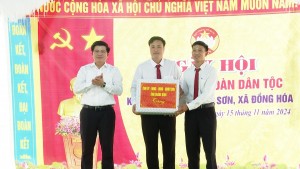 Lãnh đạo tỉnh, huyện dự “Ngày hội đại đoàn kết toàn dân tộc” tại thôn Đại Sơn, xã Đồng Hóa