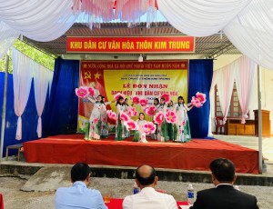 Khu dân cư Thôn Kim Trung, xã Kim Hóa đón nhận danh hiệu “Khu dân cư văn hóa”