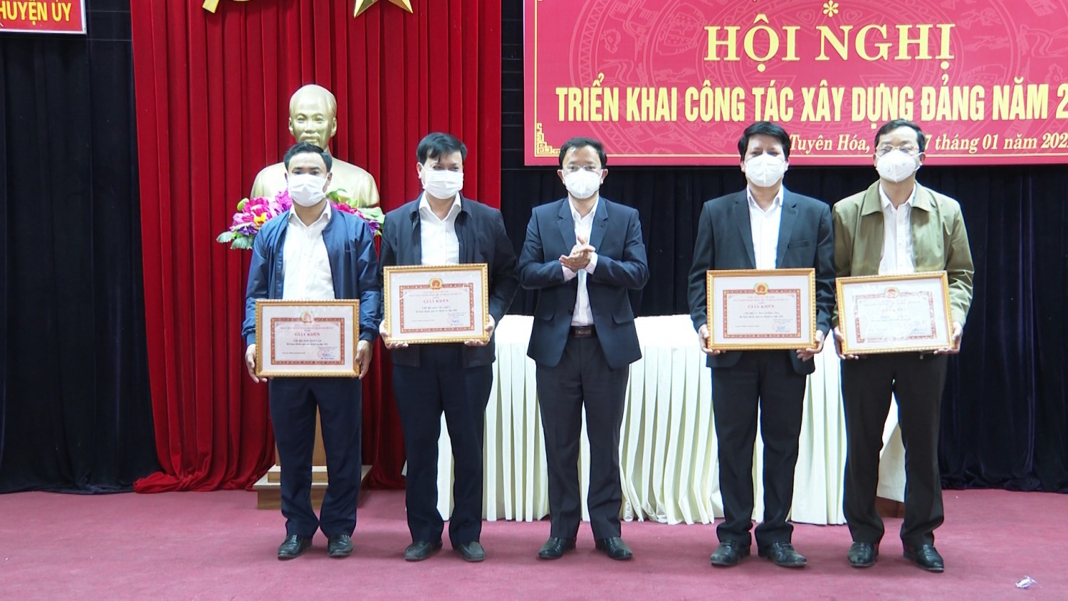 Đảng bộ cơ quan Huyện ủy triển khai công tác xây dựng đảng năm 2022