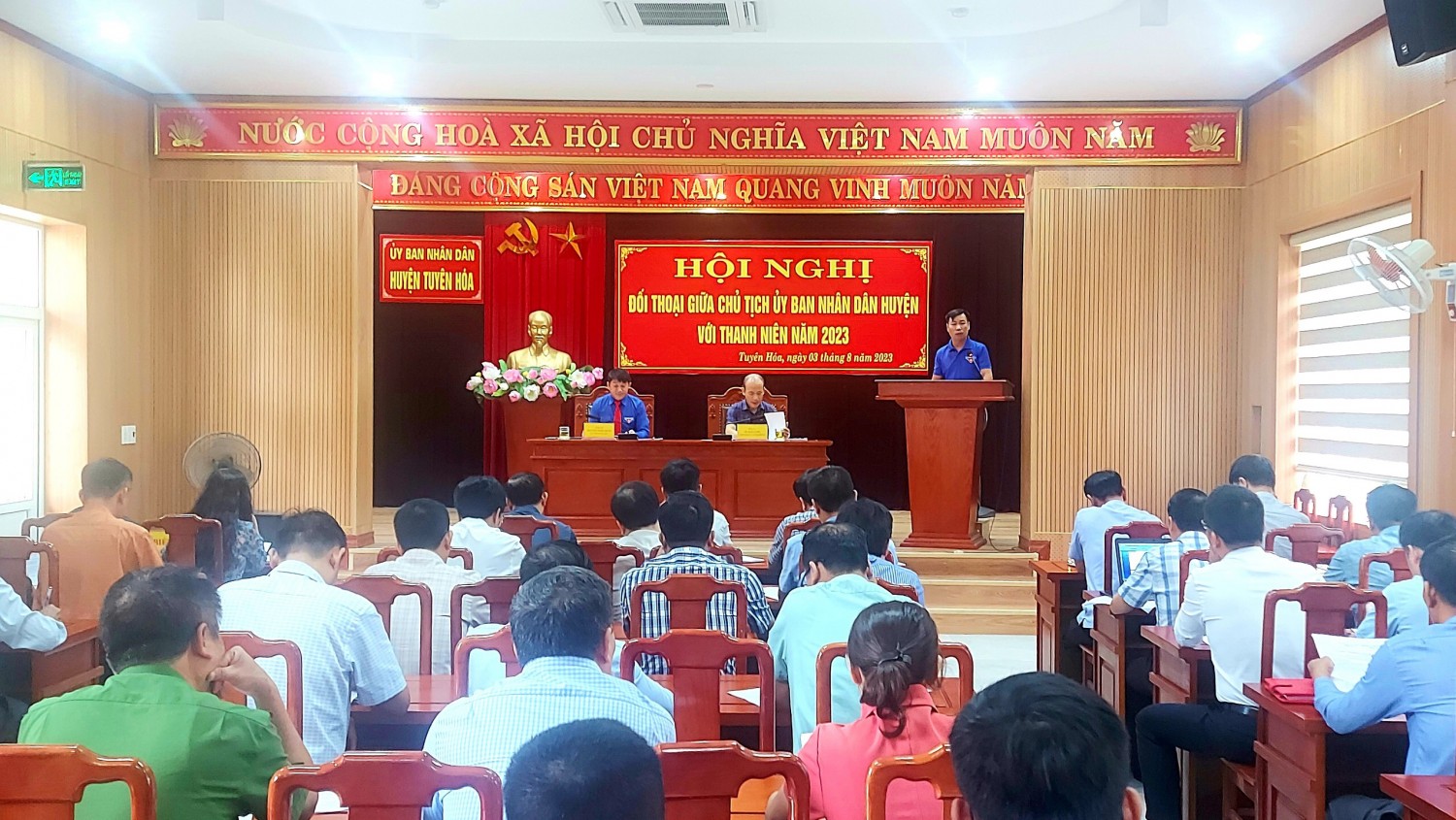 Tuyên Hoá: Hội nghị đối thoại giữa chủ tịch Ủy ban nhân dân huyện với thanh niên năm 2023