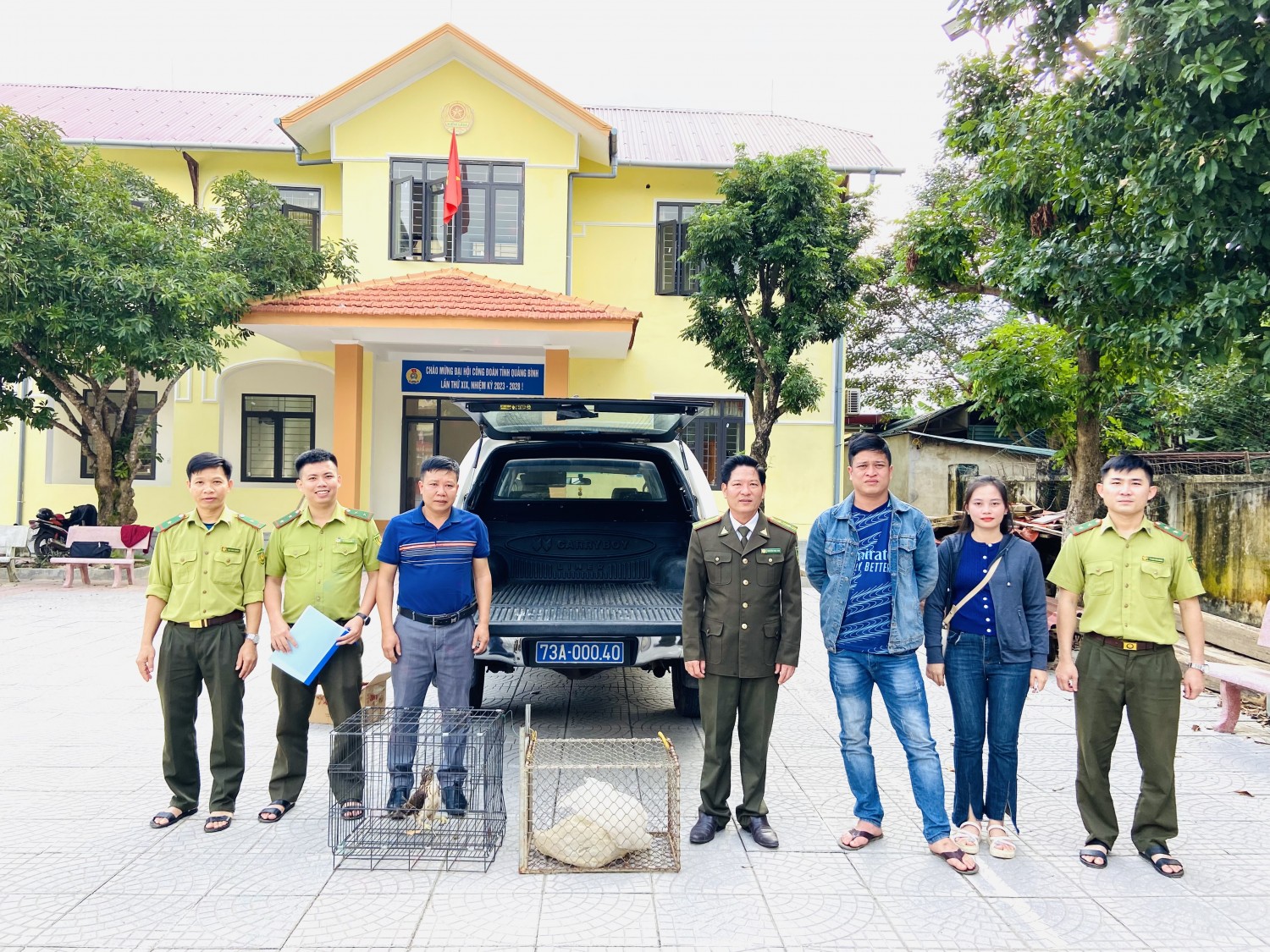 Tuyên Hóa: Bàn giao các cá thể động vật quý hiếm cho Vườn Quốc gia Phong Nha – Kẻ Bàng